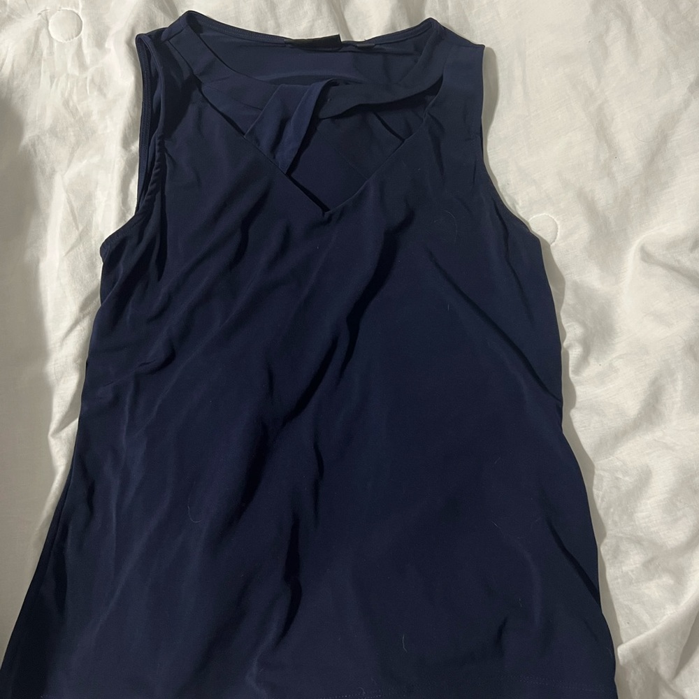 Sleeveless blouse